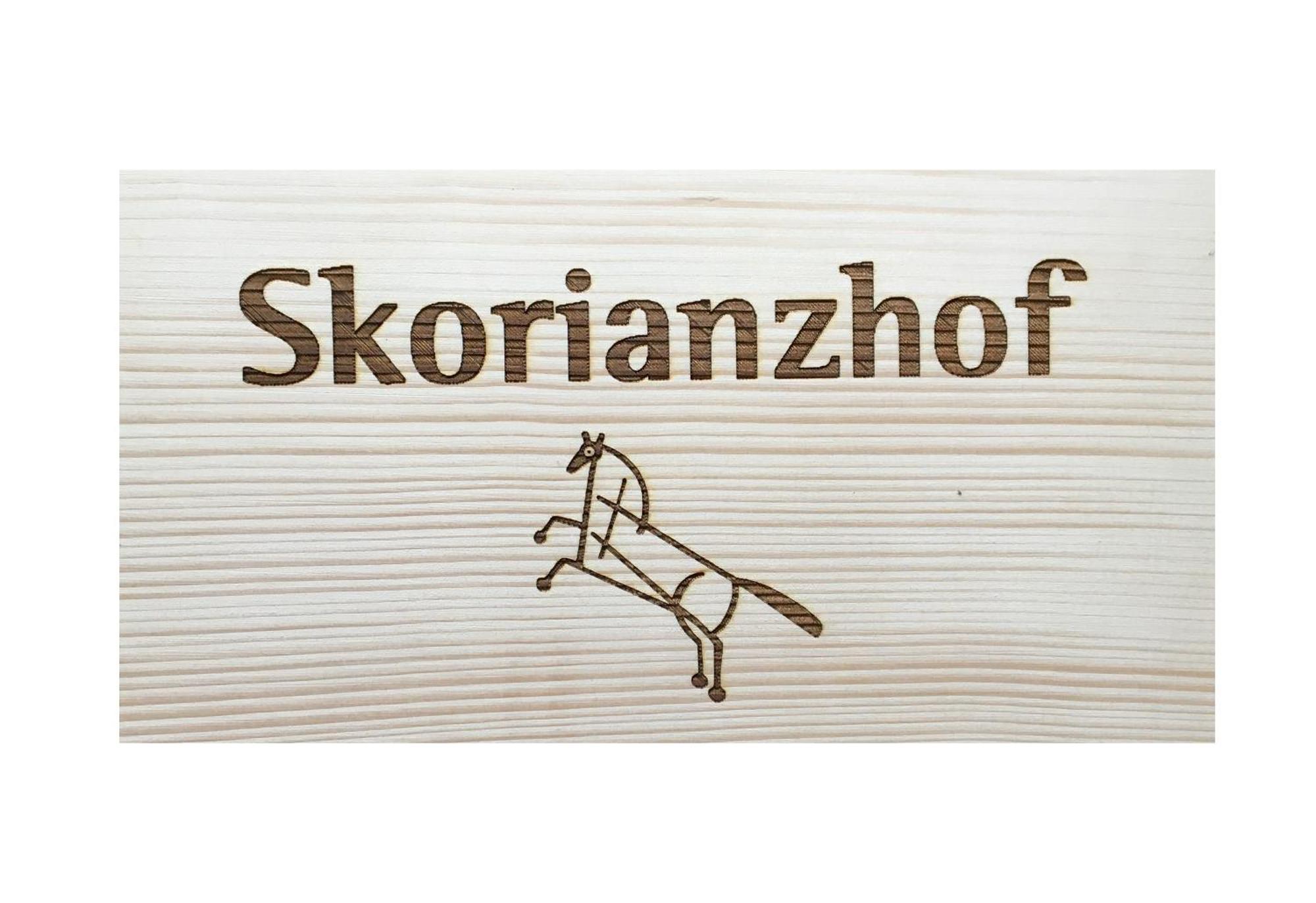 Skorianzhof Hotell Eberndorf Exteriör bild