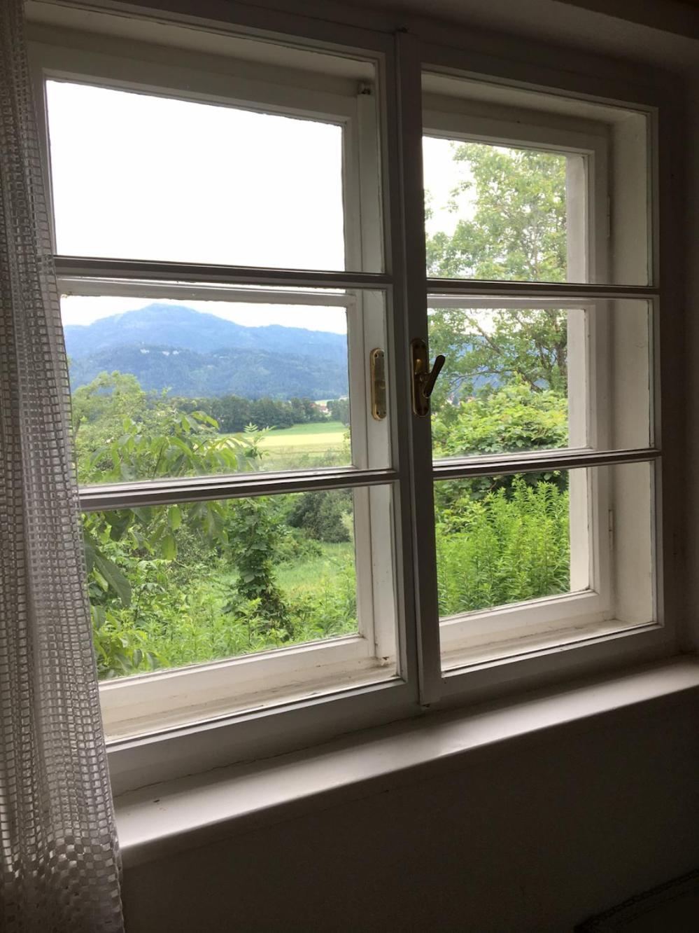Skorianzhof Hotell Eberndorf Rum bild
