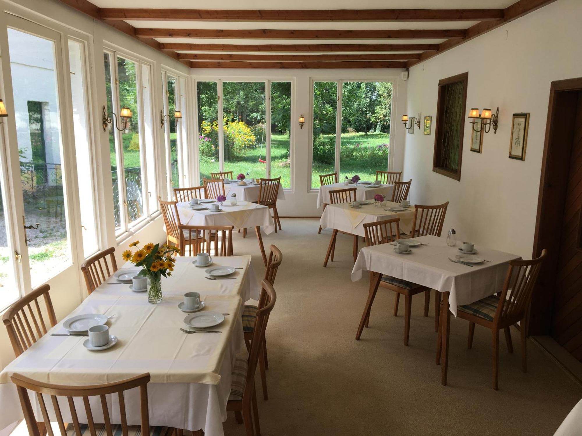 Skorianzhof Hotell Eberndorf Exteriör bild